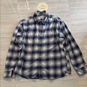 American Eagle Outfitters Navy and White Plaid Shirt